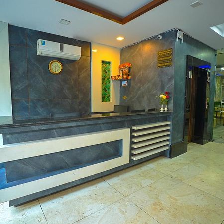 Q Saina S K Regency Rishikesh酒店 外观 照片